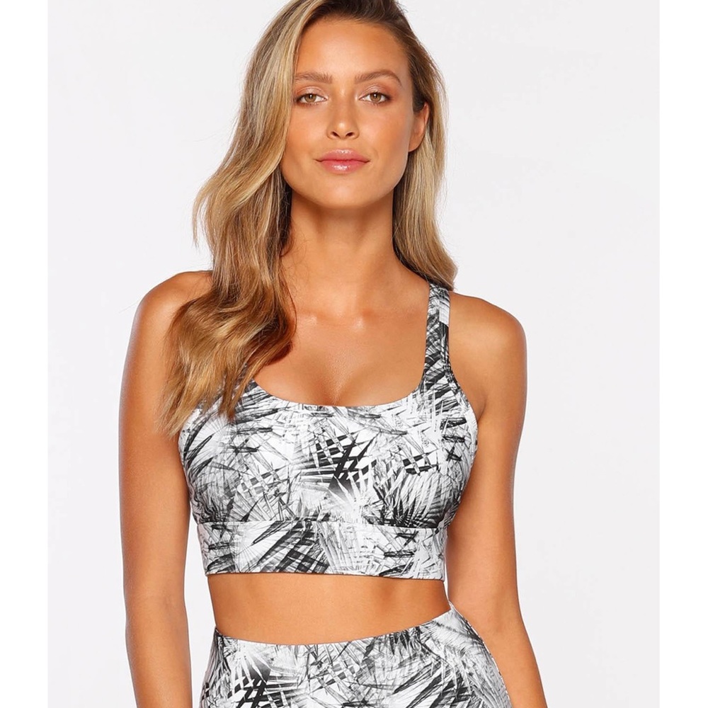 Lorna Jane Compress and Compact sports bra
